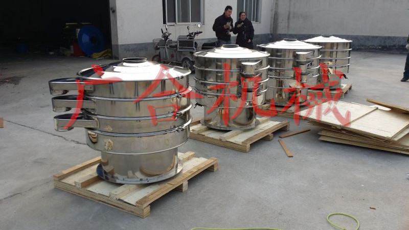俄羅斯出口全不銹鋼振動篩準(zhǔn)備發(fā)貨！